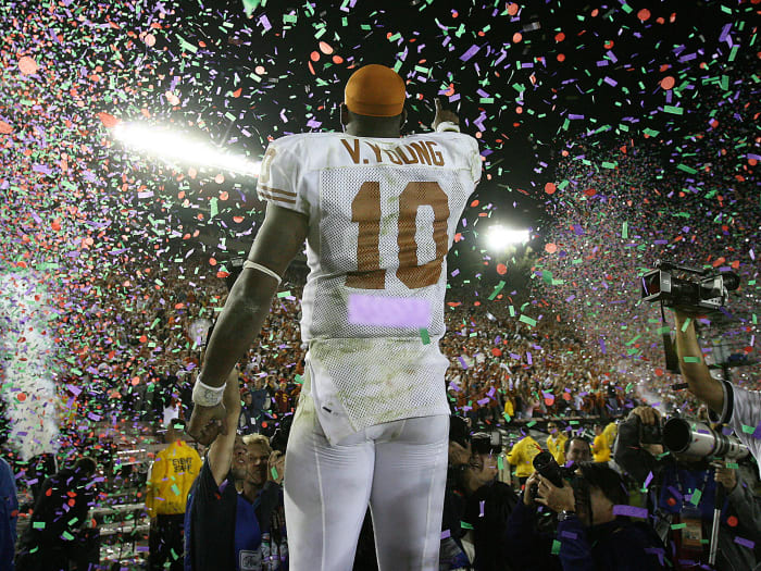vince-young-texas-longhorns-championship-win.jpg